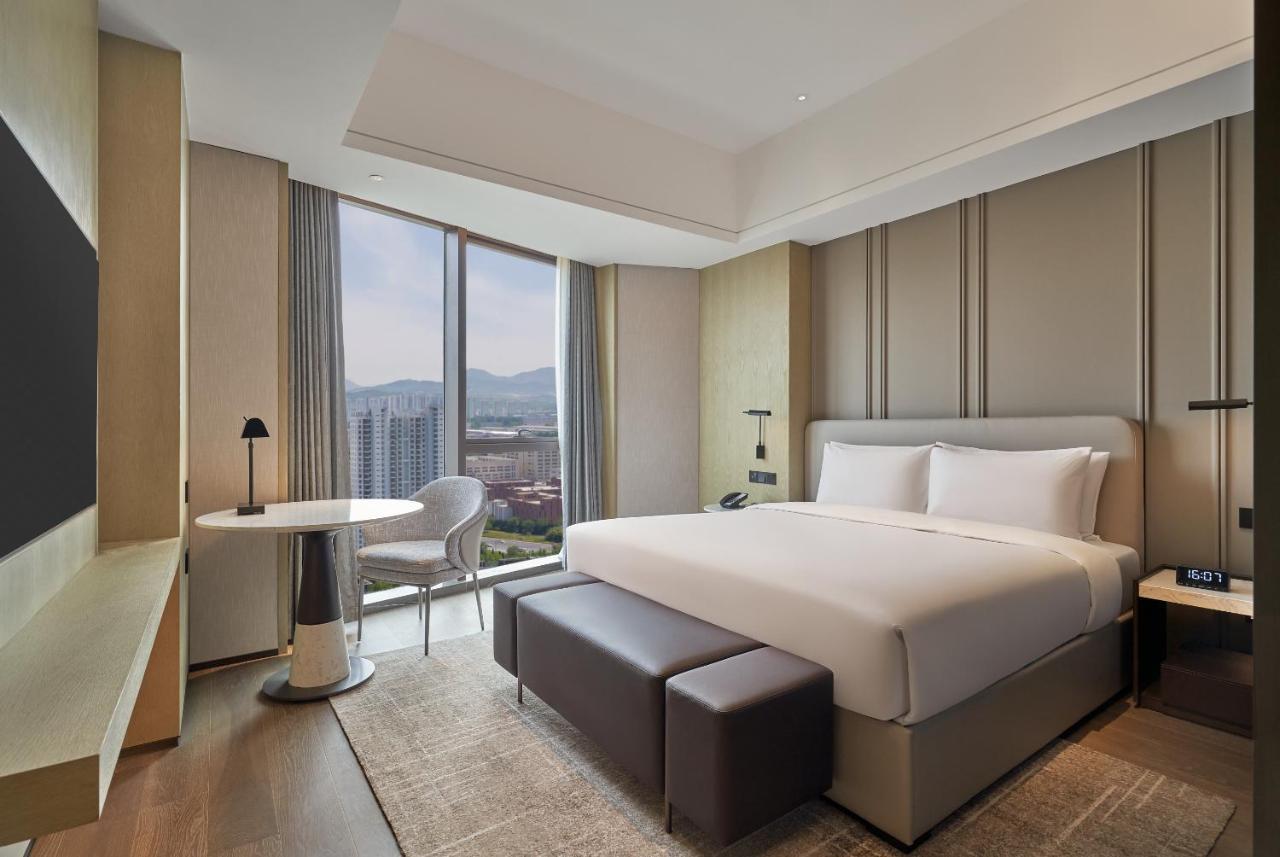 Hyatt Place Yantai Development Zone Exterior foto